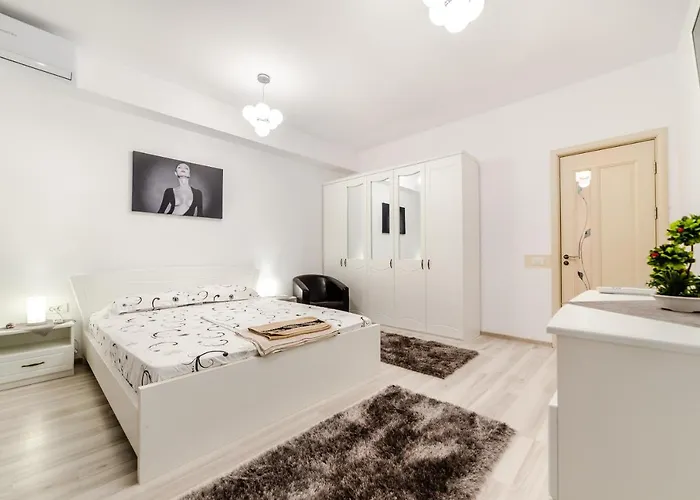 Urban Luxury דירה