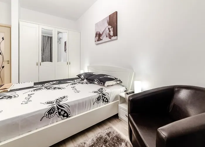 Urban Luxury דירה