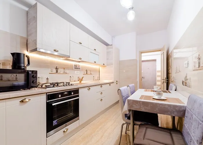 Urban Luxury * קונסטנצה