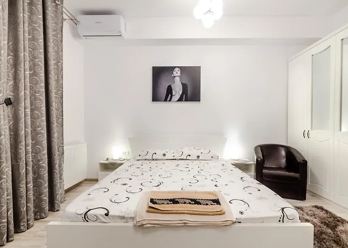 דירה Urban Luxury